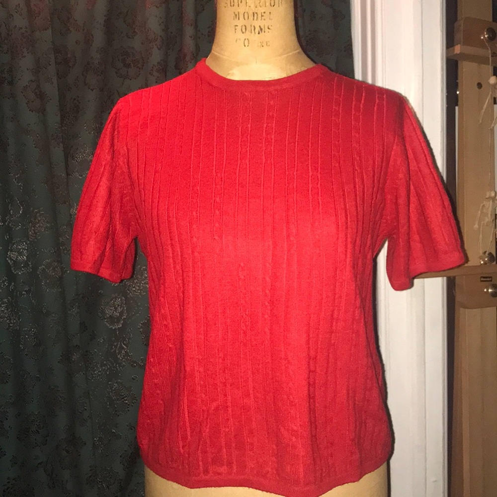 Claudia Barnes cable stitch pattern shirt